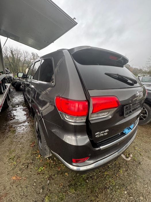 Jeep Grand Cherokee wk2 3.0 CRD Summit на части