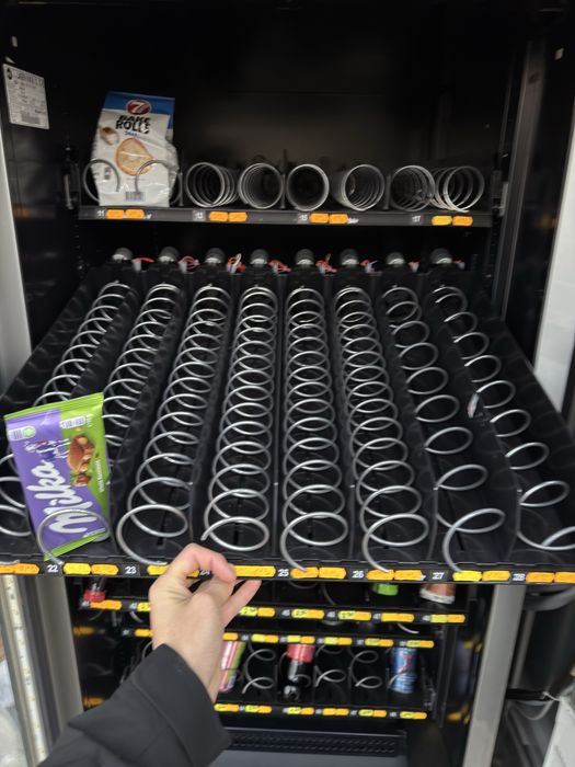 Вендинг автомат Larp Lazer 8M