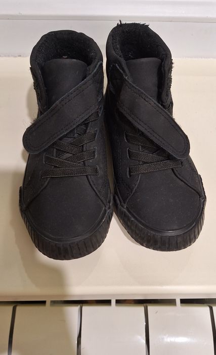 Демесезонные ботинки на мальчика H&M