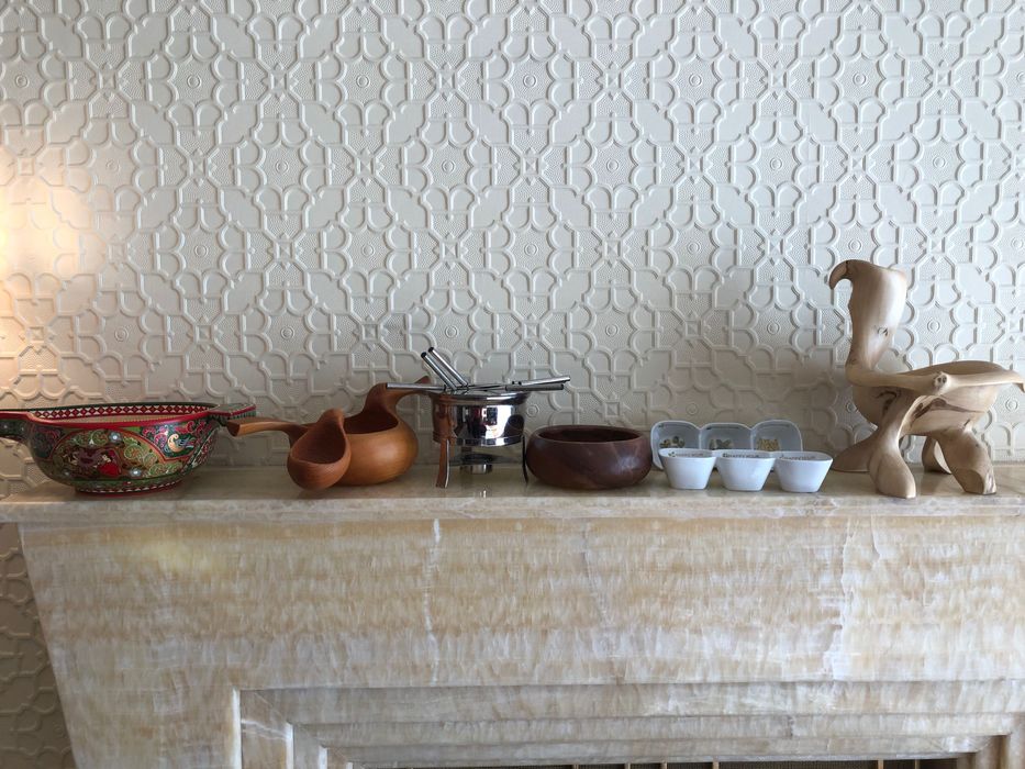 Посуда и вазы для цветов