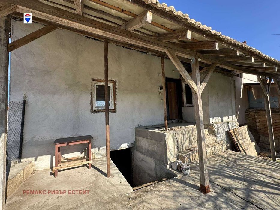 Продава се Къща в с. Щръклево, Област Русе - 60 кв.м за 865 €/кв.м - Снимка #2