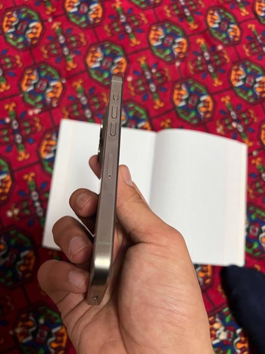 Iphone 15pro  ideal ochilmagan