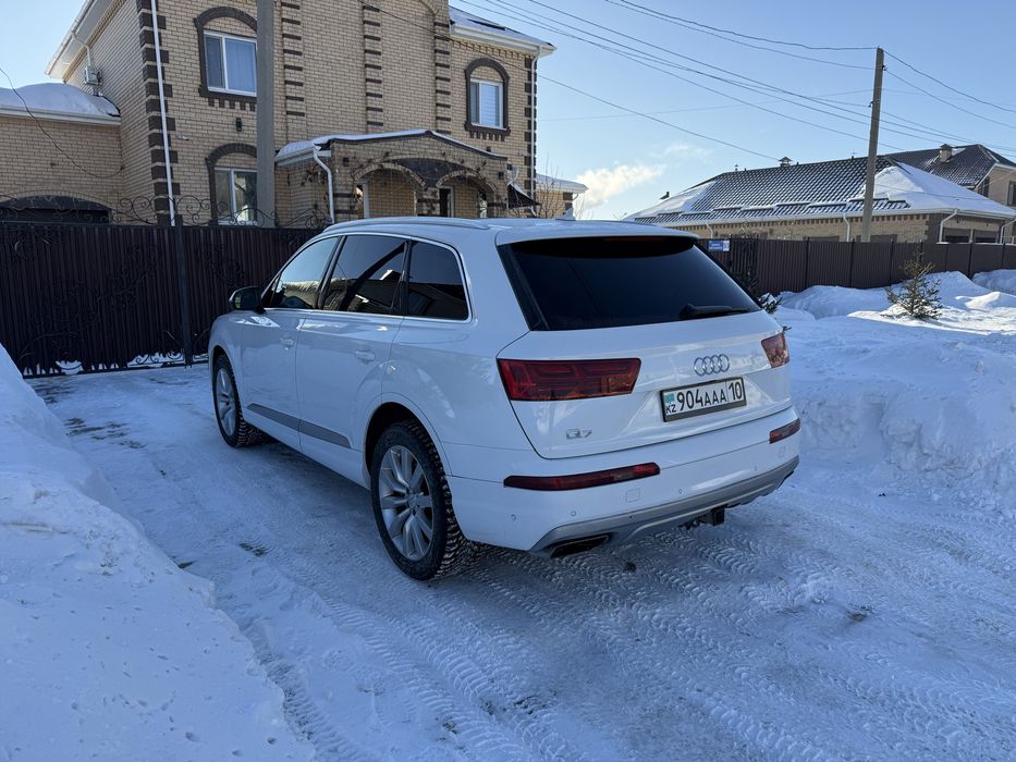Продам AUDI Q7. 2018 г.