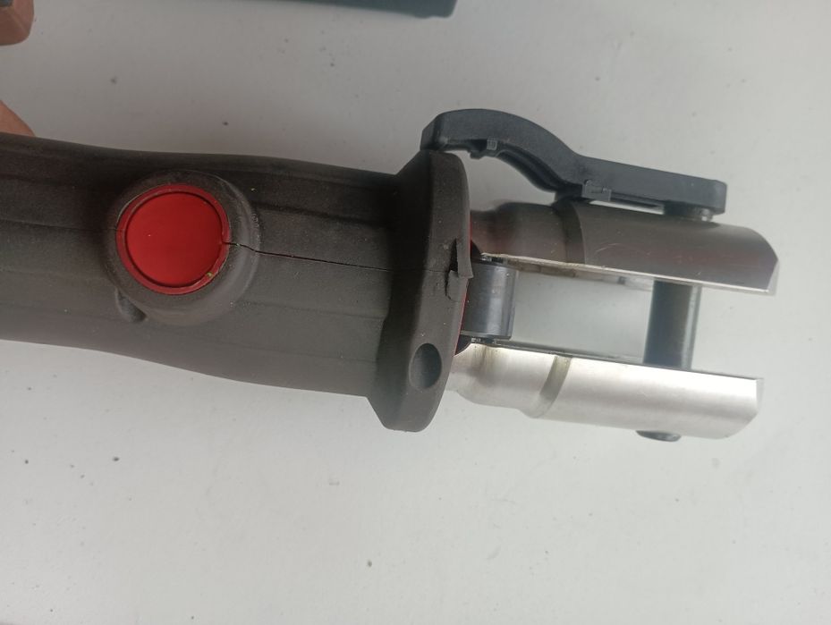 Rothenberger romax 4000 преса акумулаторна радиална преса