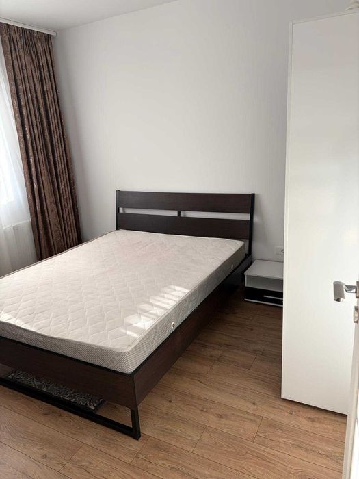 Apartent 2 camere de inchiriat zona aparatori