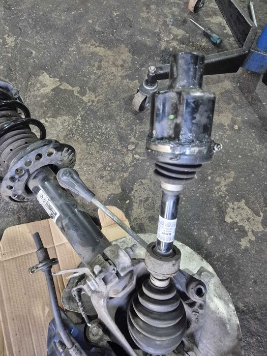 Piese dezmembrez dezmembrari BMW F40 xdrive seria 1 M135ix an 2020 Bucuresti Sector 6 usa fata spate amortizoare stopuri haion portbagaj fuzeta