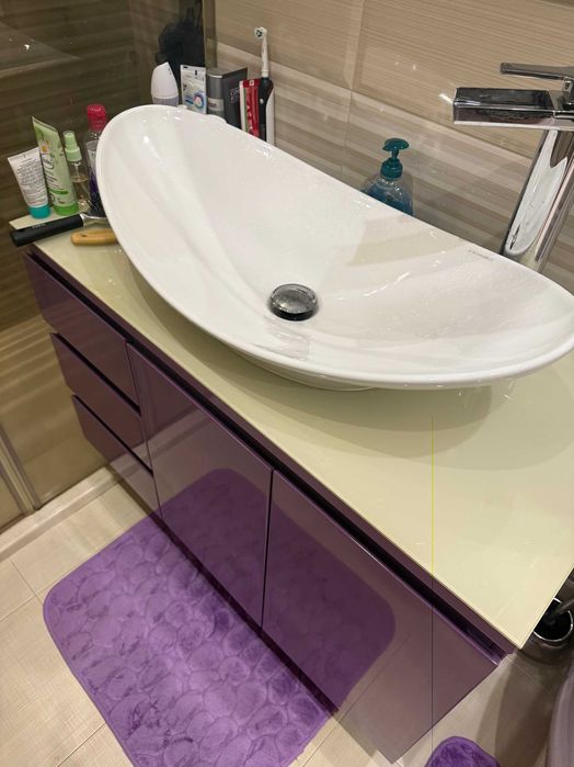 ШКАФ ЗА БАНЯ С МИВКА