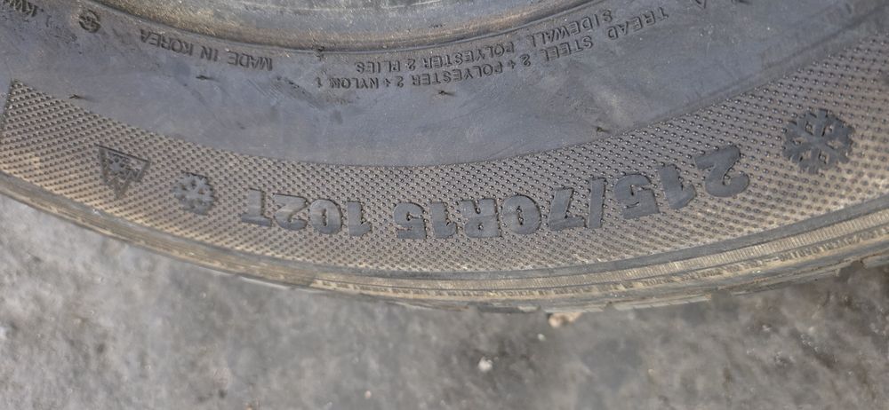 Гуми 4бр 215/70/15 - 1бр - 79лв