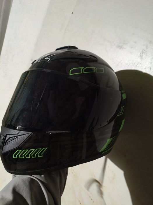 Шлем мото или вело