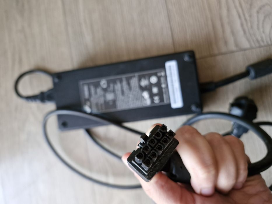 Блок питания FSP 24V/11,25A