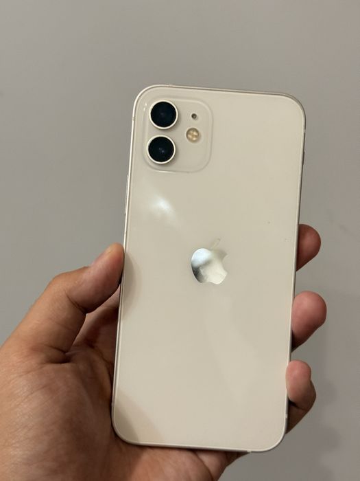 Продается Iphone 12