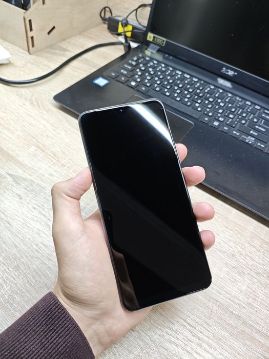 Vivo v21e 128gb.