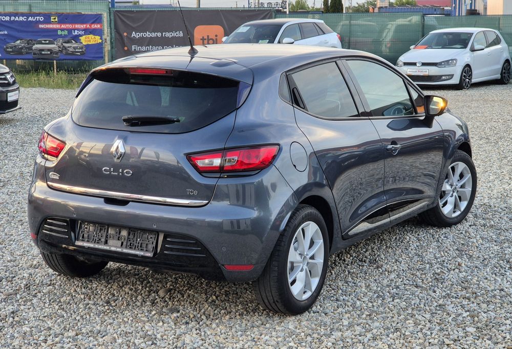 Renault Clio 4 /Carte RAR/Garantie