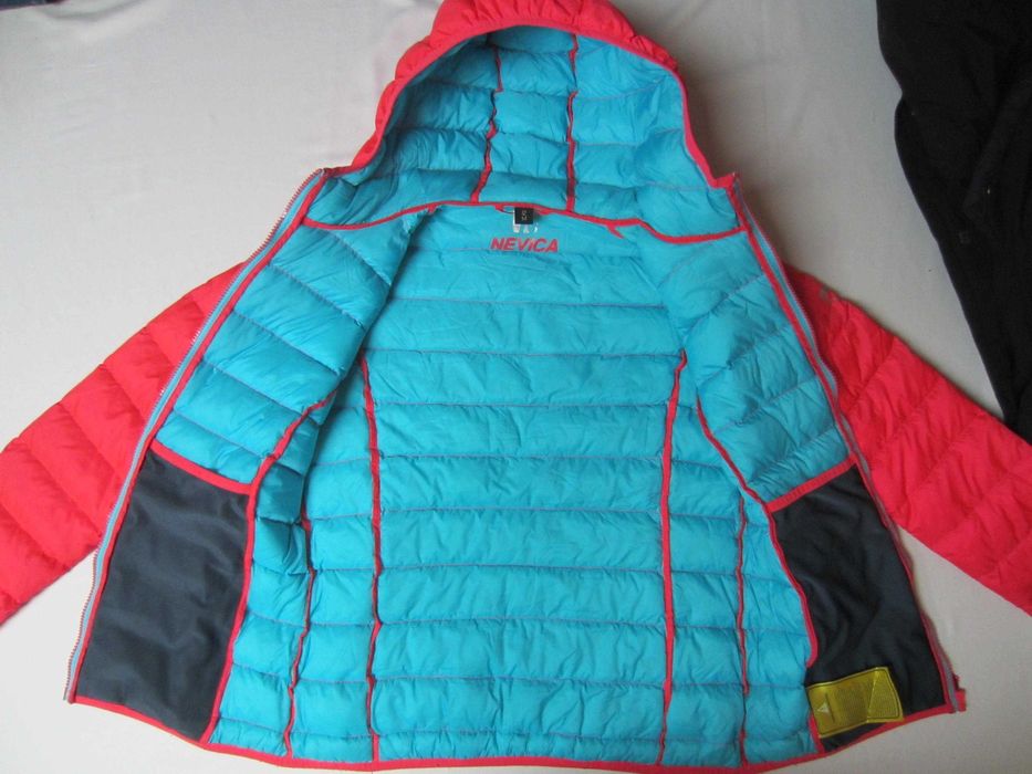 Geaca puf dama lightweight NEVICA,masura 12M (S-M),gluga,stare f.buna.