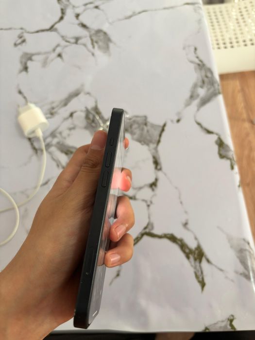 Айфон 13 , Iphone 13