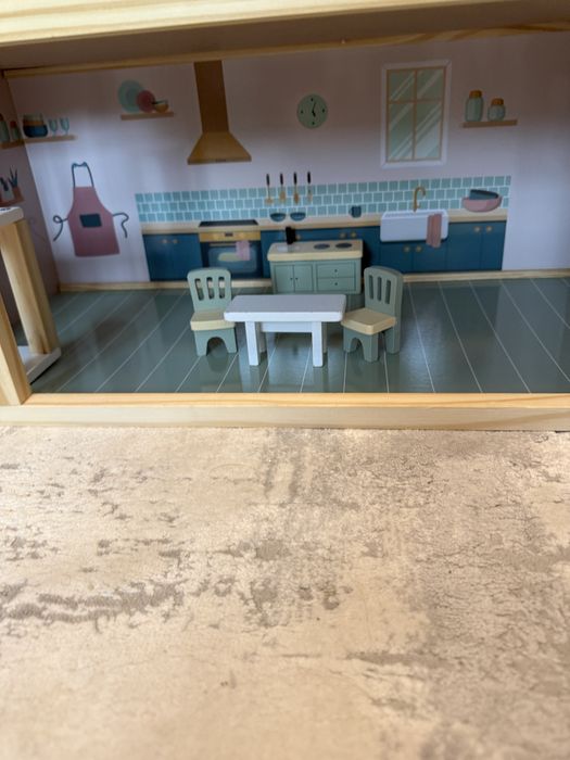 Vand casuta de papusi