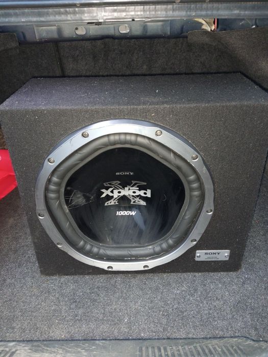 Продам сабвуфер Sony Xplod