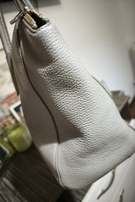 Furla Tote foarte frumoasă!