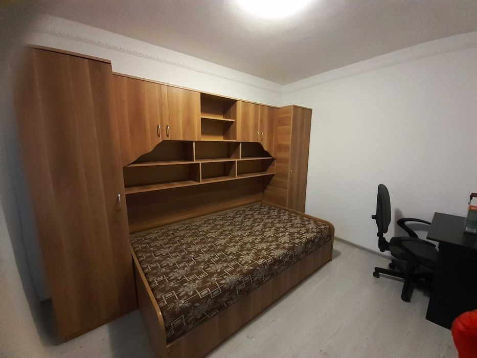 Proprietar inchiriez apartament 2 camere
