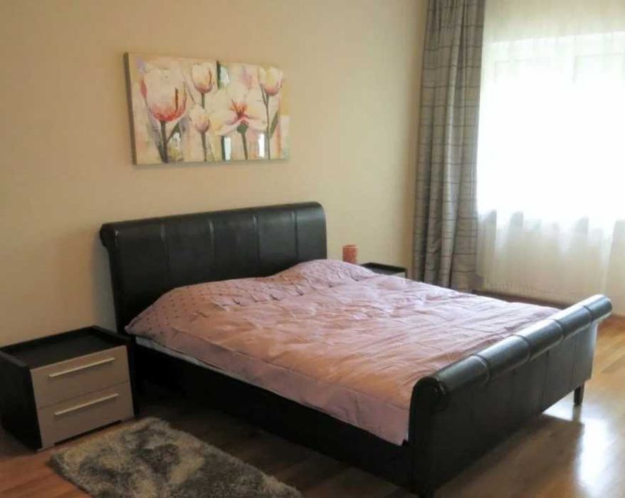 Дава се под наем Тристаен апартамент в Пловдив, Кършияка - 88 кв.м за 260.1 € - Снимка #3