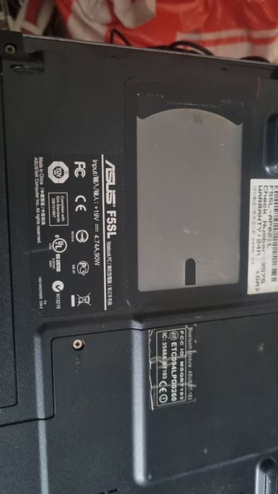 Лаптоп за части или поправка