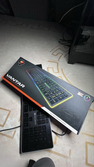 Игровая клавиатура Cougar Vantar