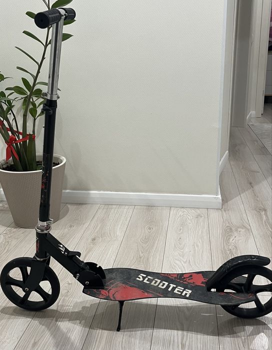 Самокат Scooter…