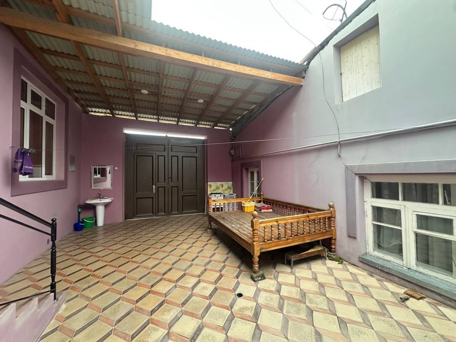 Продаётся дом (хавли) в районе Поворот.