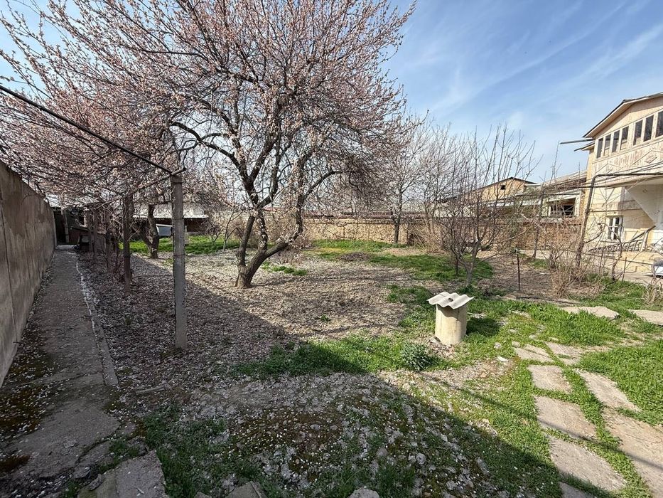 Дом с участком 13 соток