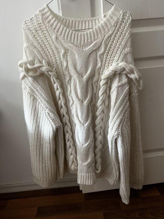 Pulover alb marime S/M
