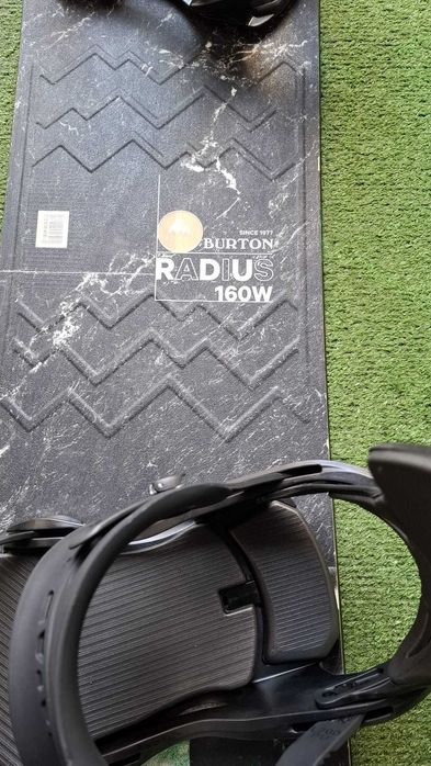 Placa snowboard Burton Radius 150 wide 160 wide legaturi noi