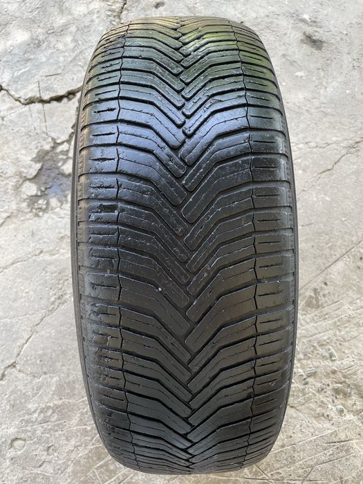 225/60/18 Michelin balon sotiladi