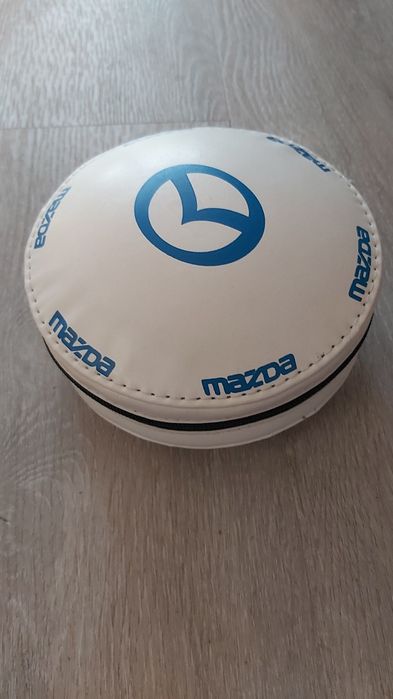 Бокс- органайзер  для  CD дисков