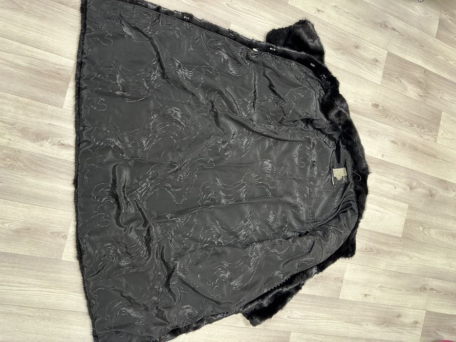 Продам норковую шубу