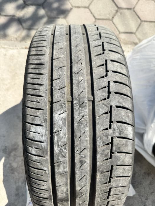 Шины 235/45/18 Continental