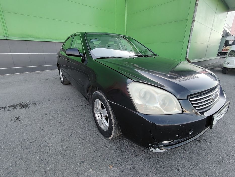 Автомобиль киа лотзе