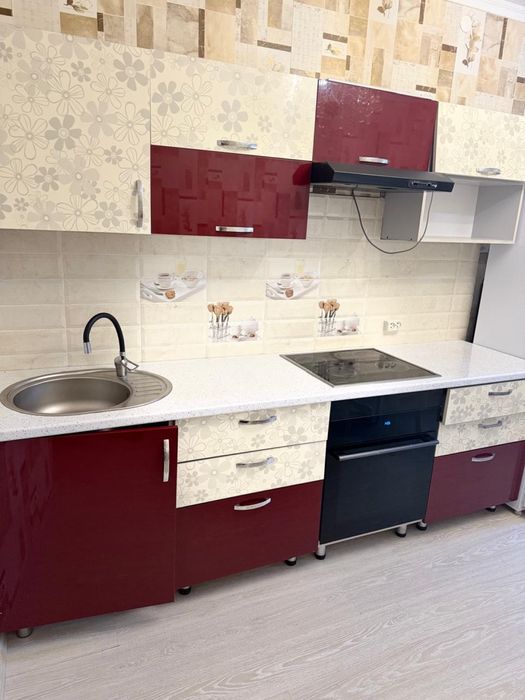 Продам кухонный гарнитур