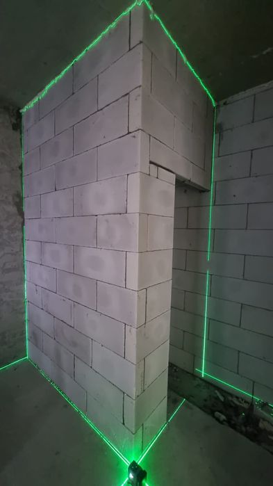 Каменщик. Под лазером.