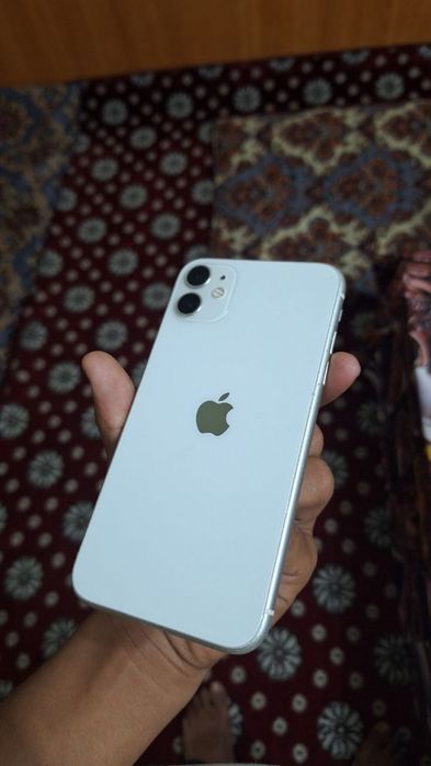 iphone 11 sotiladi