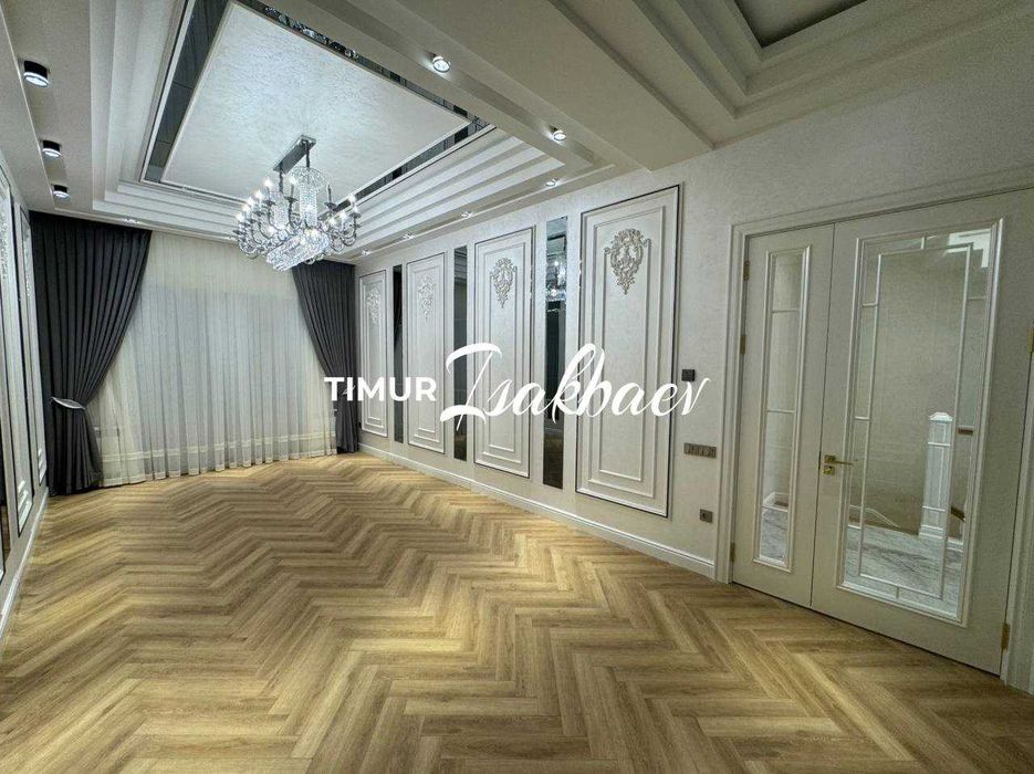 Продам ЕвроДом Центр Луначарского 2,5 сотки