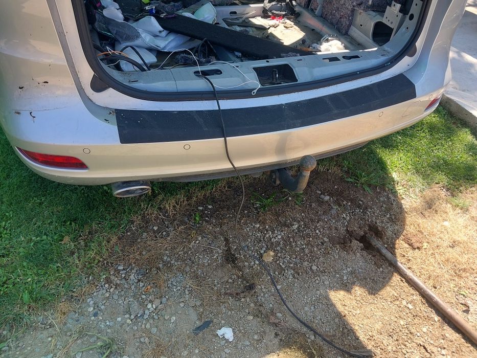 Carlig remorcare opel zafira c