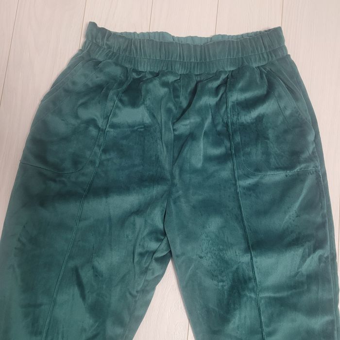 Pantalon catifea nou