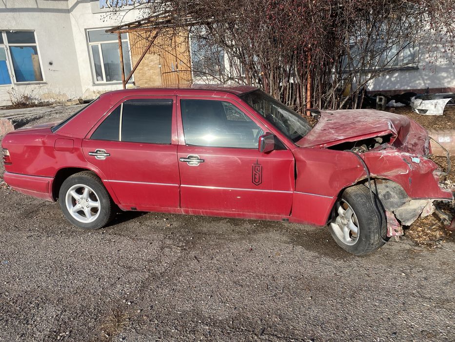 Разбор мерс ешка 124 2.8 на запчасти