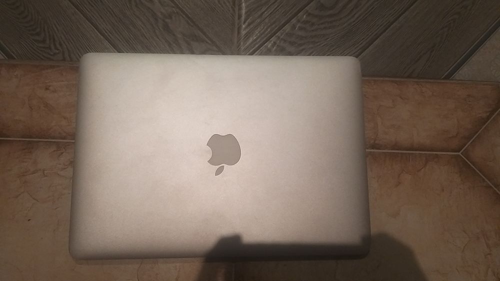 MacBook Air продам