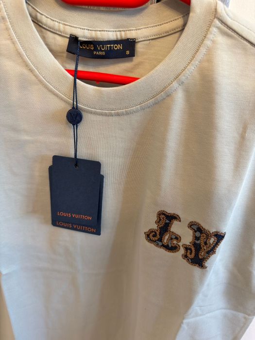 Tricou Louis Vuitton, logo brodat, 100% bumbac, mărimi S-XXL