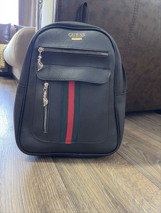 Geanta/Rucsac Guess