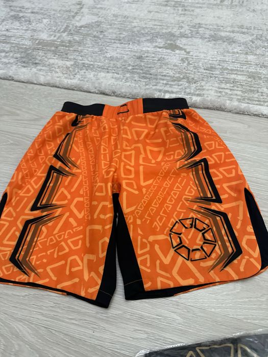 Форма октагон оригинал новая!