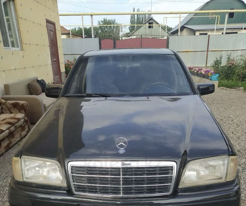 Продам Mersedes W202 C180
