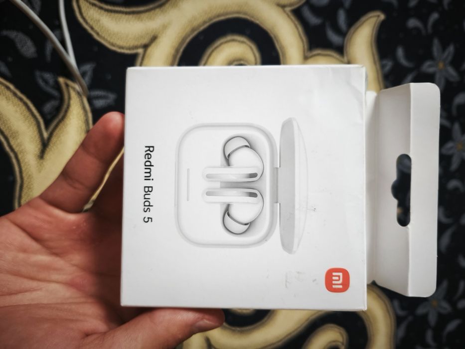 Redmi buds 5 наушник