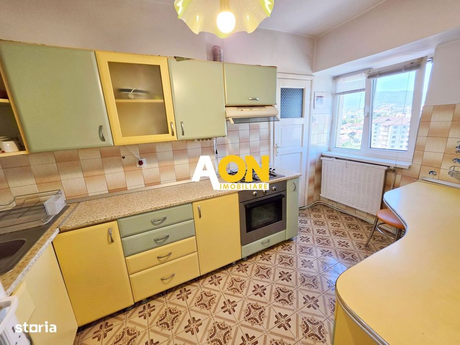 Apartament 3 camere, ultracentral, 81 mp utili, etaj intermediar